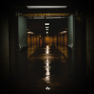 拉屎goshopping的背景故事
